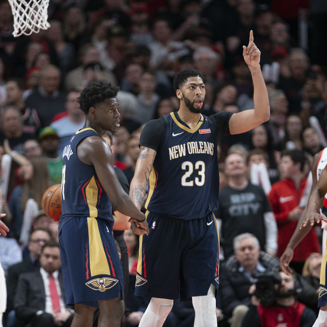Pelicans büyük avantaj sağladı