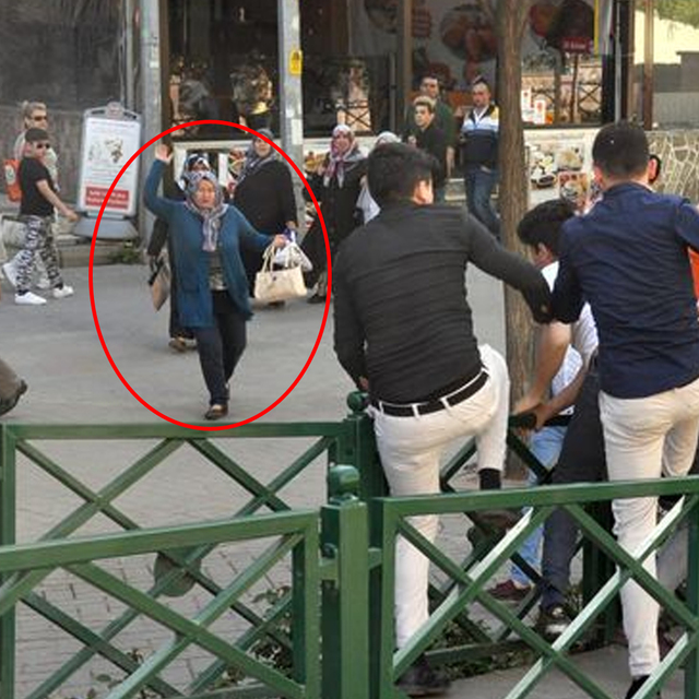 Akılalmaz olay! Kadınlar araya girdi