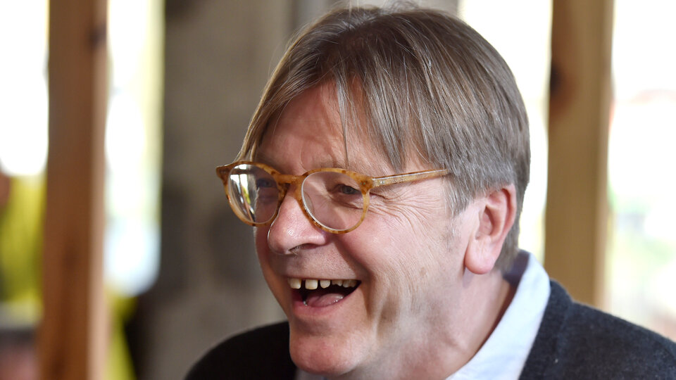 AB ile İngiltere'nin ilk Brexit toplantısı başladı