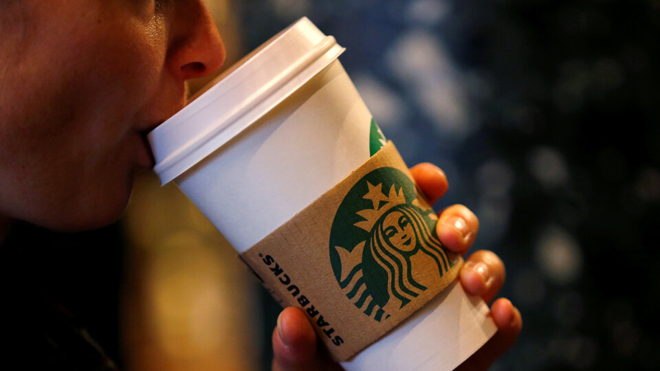 8 bin mağazasını birden kapatıyor!