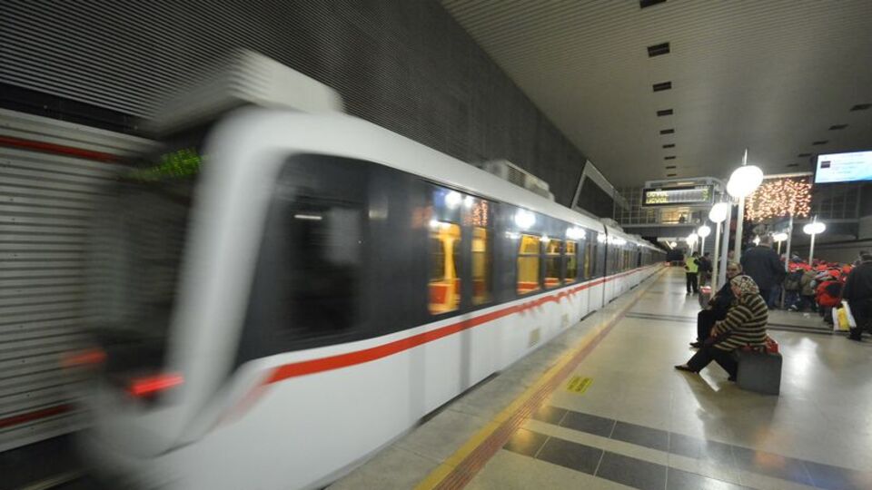 İzmir metro seferleri iptal mi?