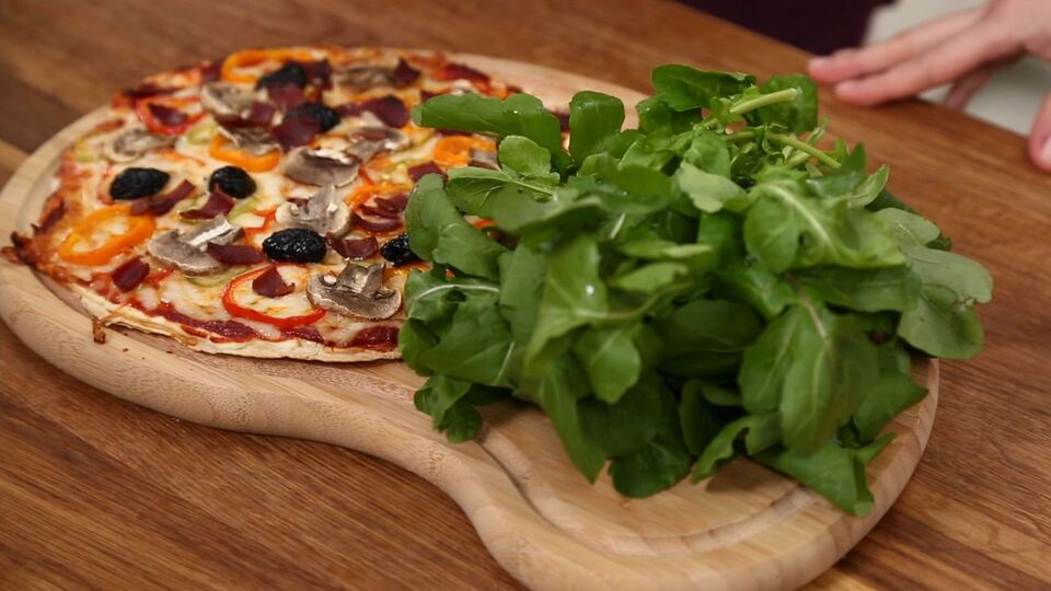 Ev yapımı pizza hamuru nasıl yapılır?