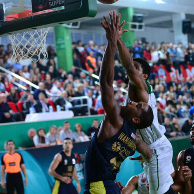 Fenerbahçe Doğuş avantaj peşinde