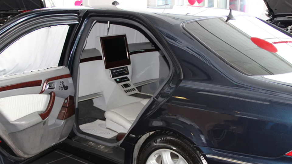 'Putin'den satılık makam aracı! İşte fiyatı