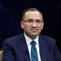 Bozdağ: Seçim ikinci tura kalmaz, piyasalardan belli