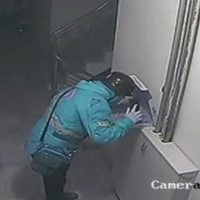 Tükürüp bir de kaydetmişti! "Dışarıda yemek yiyemiyorum"