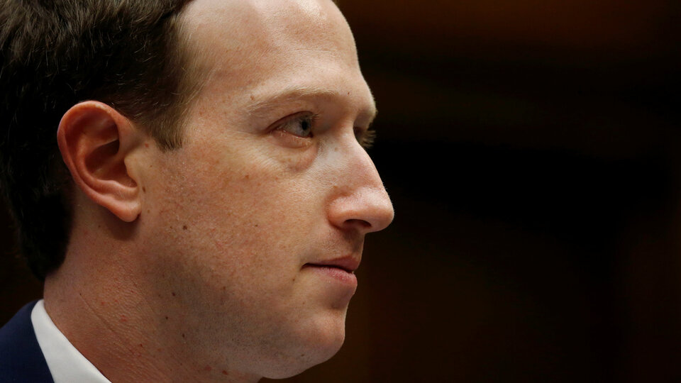 Facebook'tan tarihi hamle: Kendi işlemcilerini üretecek!