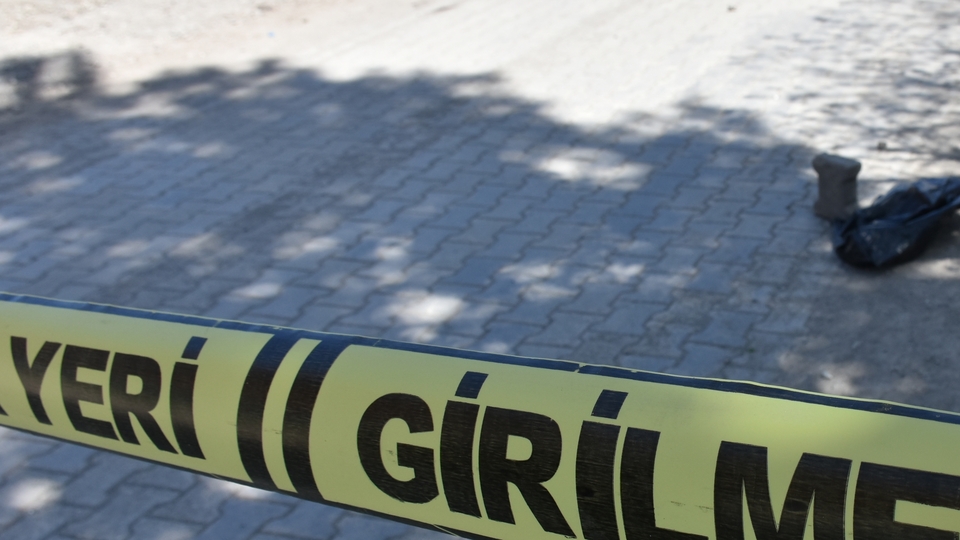 Önünü keserek konuşmak istedi! Sonrası dehşet