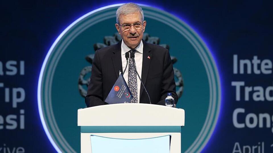 Geleneksel tıp modern tıbbın alternatifi mi sorusuna Bakan Demircan'dan yanıt!