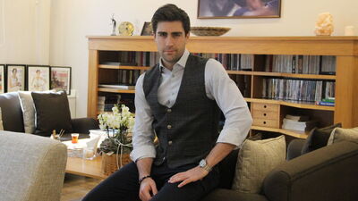 Çağlar Ertuğrul kimdir?