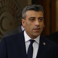 CHP'de adaylığını açıklayan Öztürk Yılmaz kimdir?