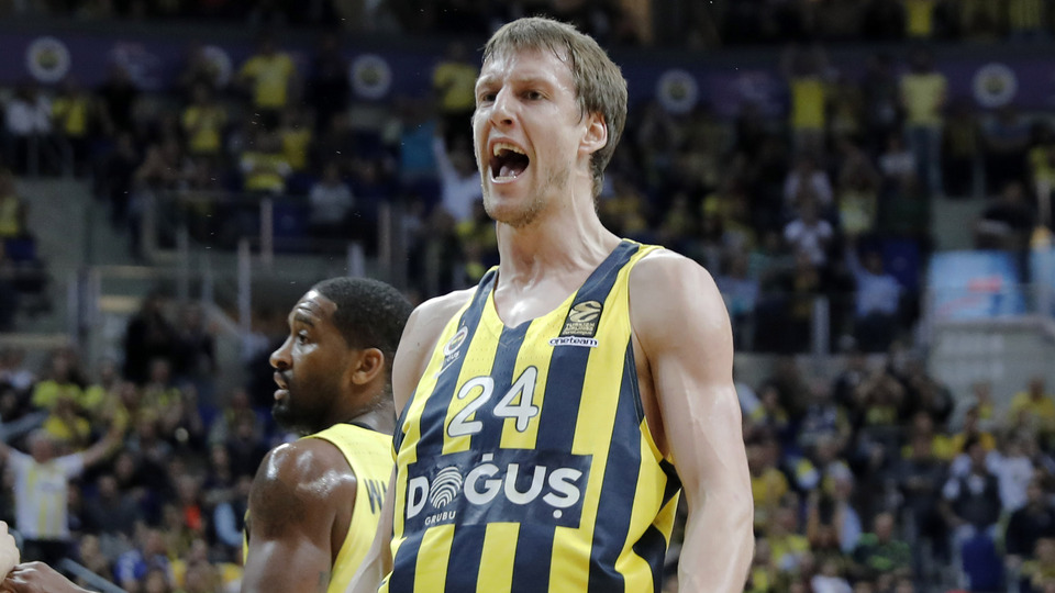 Fenerbahçe, Baskonia'yı yine yıktı!