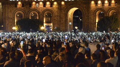 Ermenistan'da Serkisyan karşıtlarının eylemleri sürüyor