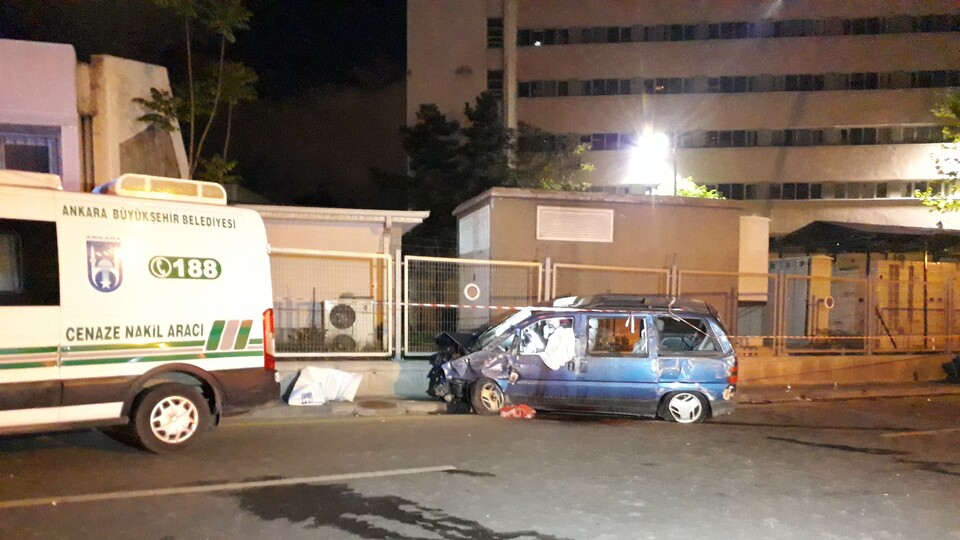 Ankara'da asker eğlencesi dönüşü kaza: 2 ölü, 2 yaralı