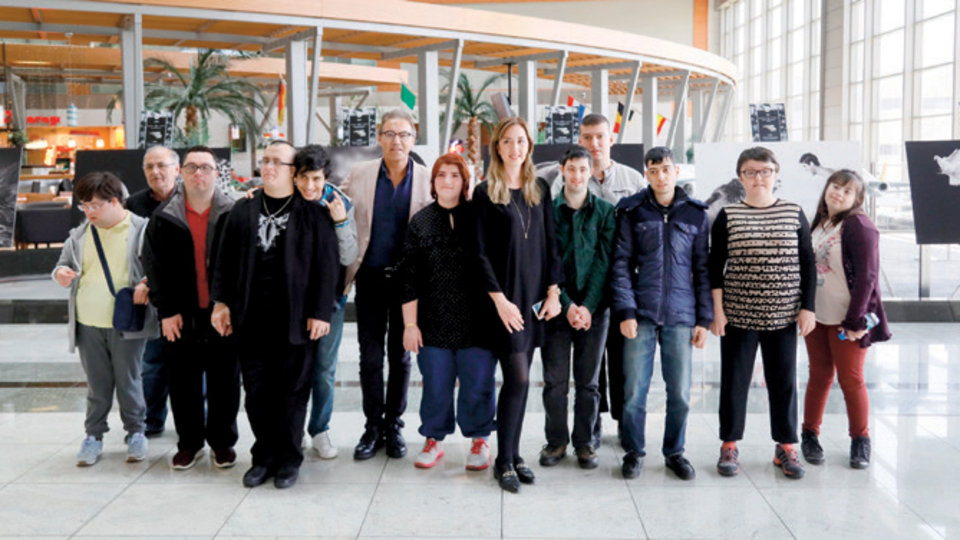 'Hayvanlar ve Biz' sergisi Sabiha Gökçen'de açıldı