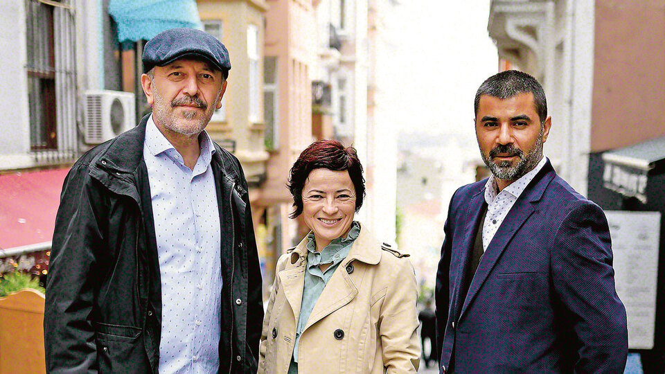 Atalay Taşdiken: Bu belgeselle sinema tarihinin miladı değişmeli