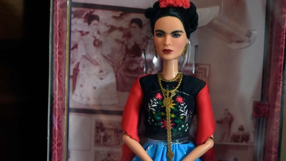 Ünlü ressam Frida Kahlo'nun Barbie bebeği Meksika'da yasaklandı