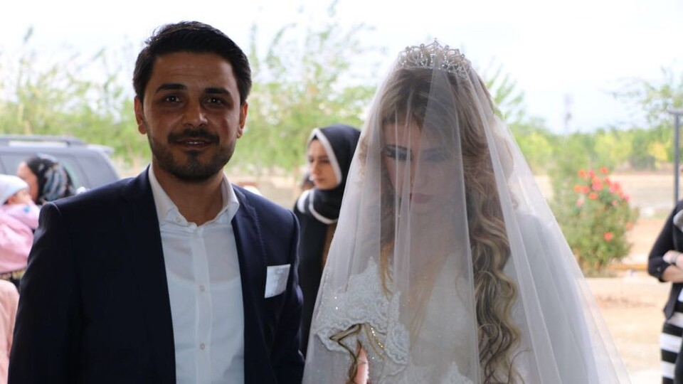 Belediye Başkanı oğlunu evlendirdi, düğüne binler akın etti