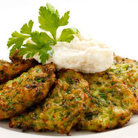 Kabak ve patatesli mücver nasıl yapılır?