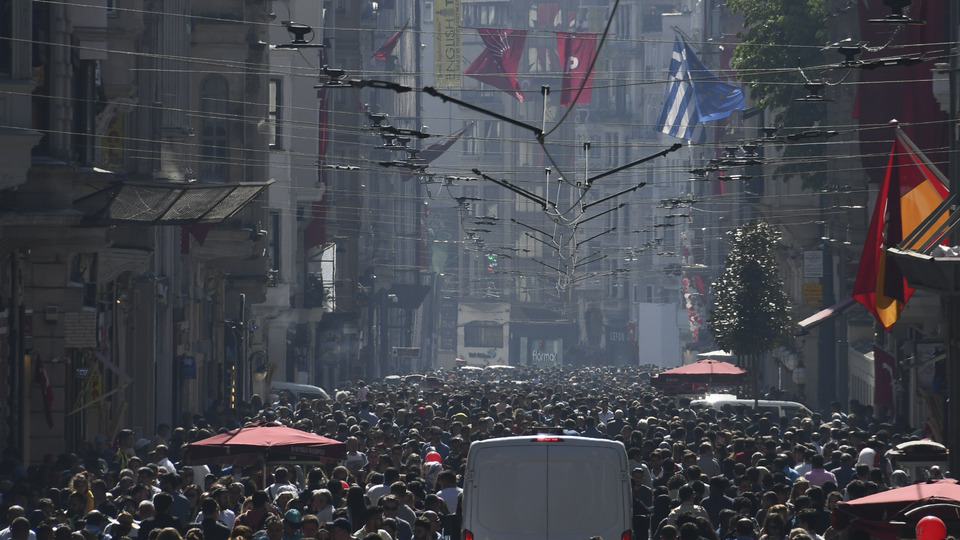 İstanbullulara 23 Nisan sürprizi!