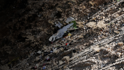 11 kişinin öldüğü jet kazasında 'zikzak'ın şifresi çözülüyor