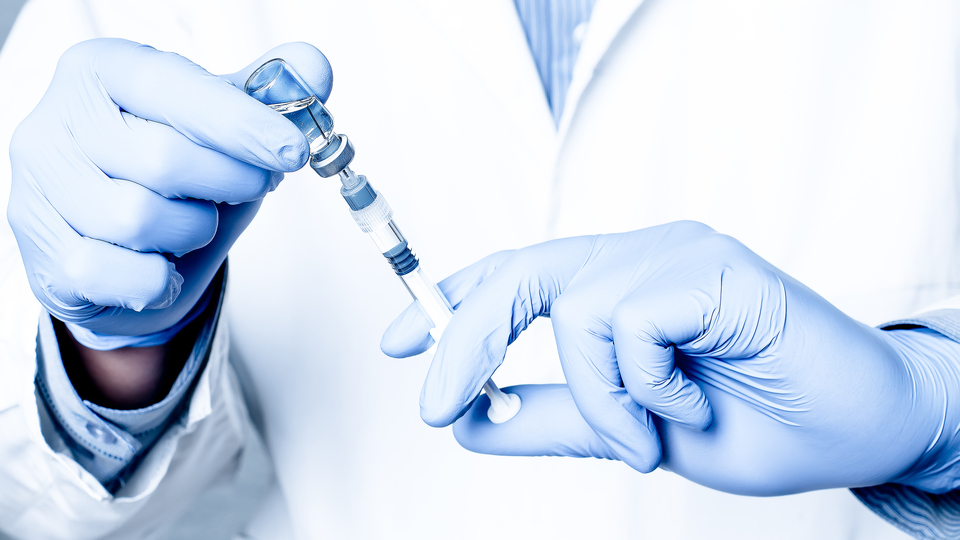 Aşı karşıtı söylemler toplum sağlığını tehlikeye atıyor