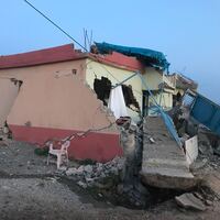 Adıyaman 5.1'lik depremle sarsıldı! Okullar tatil