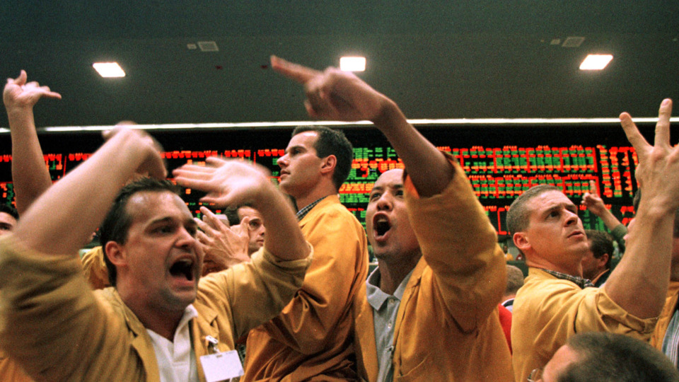 10 bin dolara gidiyor! Peş peşe tahminler geldi...