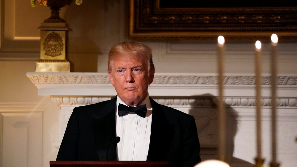 Trump'ın 'küçük roket adamı' şimdi de 'onurlu' oldu!