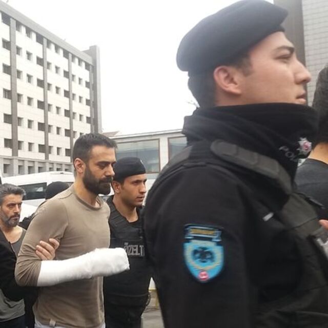 Ünlü oyuncu ve kardeşlerine 90'ar yıla kadar hapis istemi!