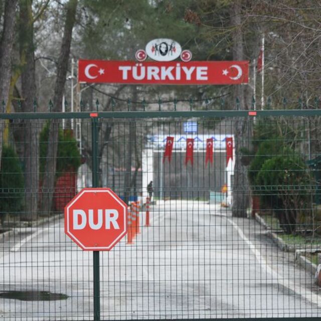 Tutuklu 2 Yunan askere tahliye çıkmadı