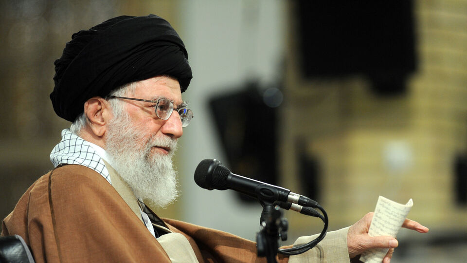 İran dini lideri Hamaney'den Müslümanlara çağrı!