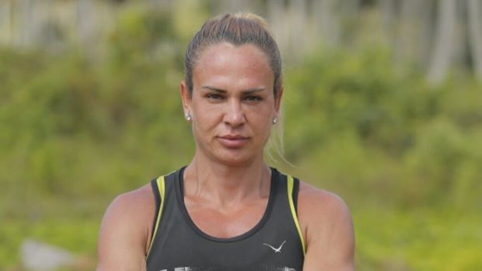 Nagihan Karadere kimdir?