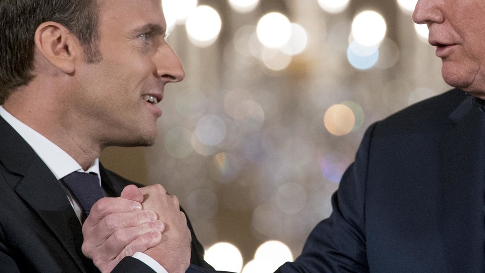 Almanya, İngiltere ve Fransa Trump'ı ikna etmeye çalışıyor!