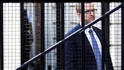 Facebook itiraf etti: Skandal uygulamayı incelemeden onaylamış!