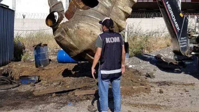 Susurluk ve Bornova'da kaçak motorin operasyonu
