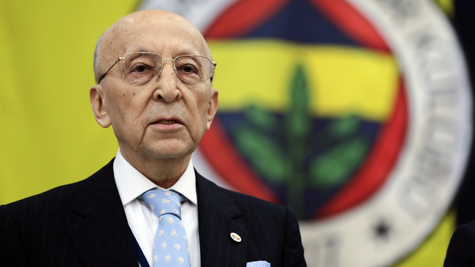 Fenerbahçe'de Divan Başkanı değişmedi