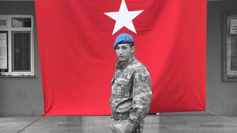 Afrin'de görevli astsubay Mersin'deki kazada yaşamını yitirdi!