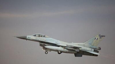 Yunanistan, F-16'larını modernize edecek