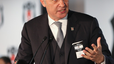 Kocaman'a cevap: Kendi işine baksın!