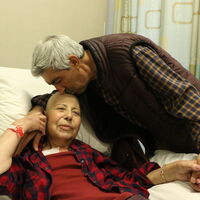 15 yıl önce boşandığı eşinin kanser olduğunu duyunca öyle bir şey yaptı ki...