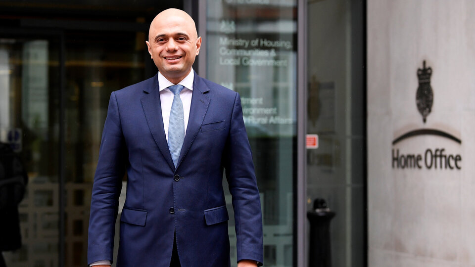 İngiltere'ye azınlık mensubu ilk içişleri bakanı!