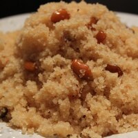 Nefis ve pratik helva nasıl yapılır?