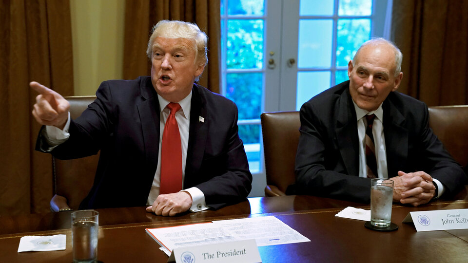 En yakın adamı Trump'a 'Aptal' dedi, araları açıldı!