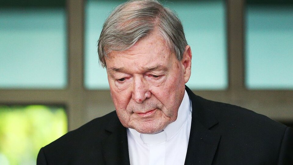 Vatikan'ın 3 numarası Kardinal Pell'e cinsel taciz davası