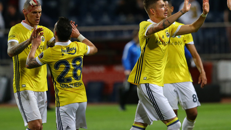 Kafalarda tek soru var!