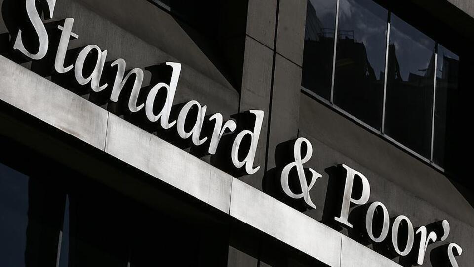 S&P Türkiye'nin kredi notunu düşürdü!
