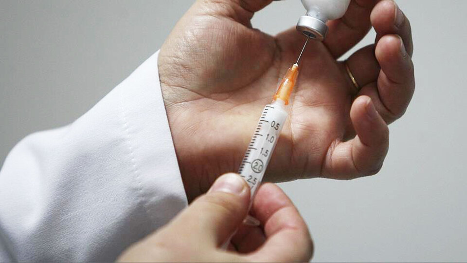 Aşıda civa var mı tartışmasına noktayı koydu! Aşılar zorunlu olacak mı?