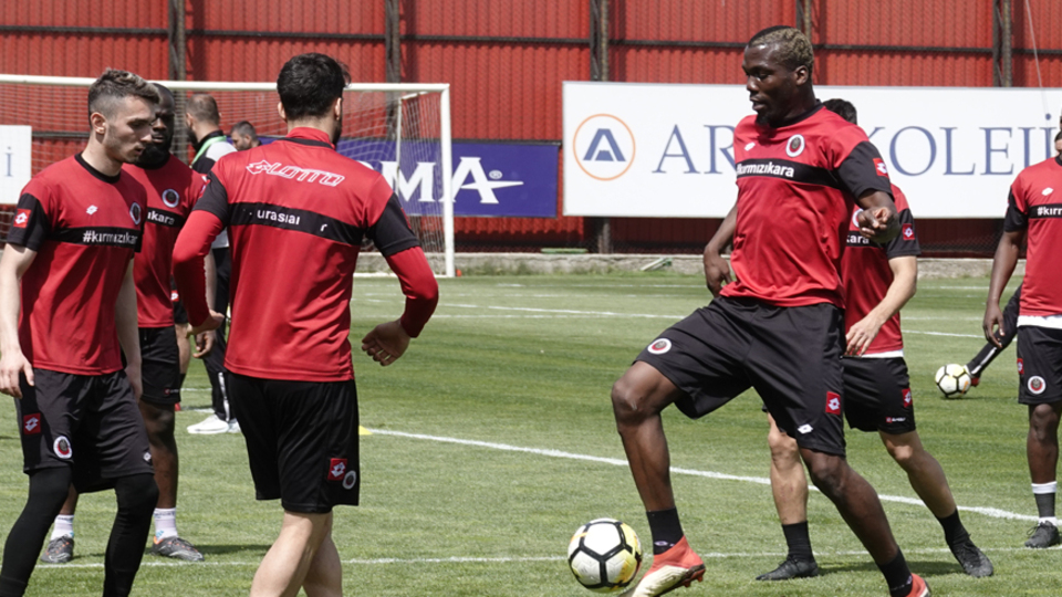 Gençler'den taraftarına çağrı