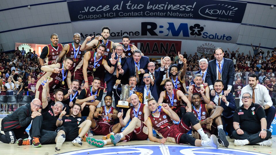 FIBA Avrupa Kupası'nda zafer Umana Reyer'in